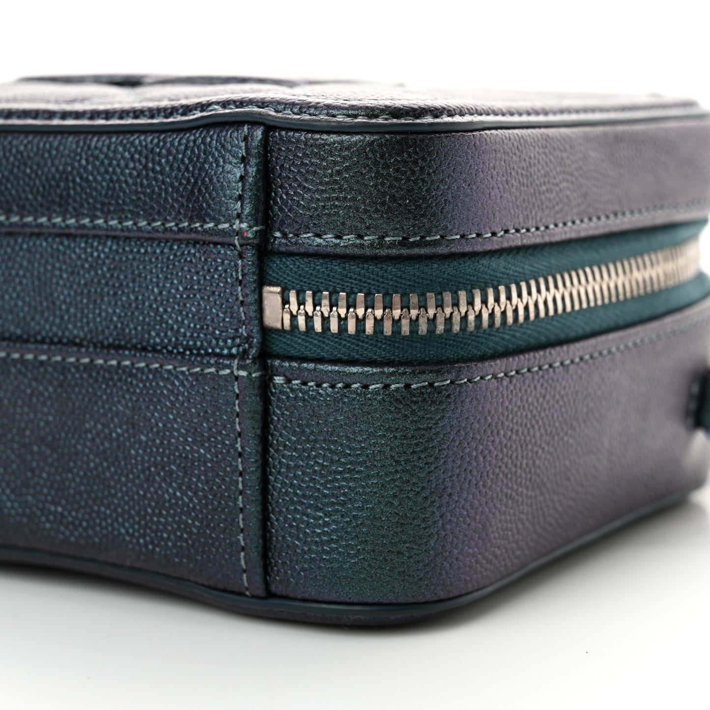 Iridescent Caviar Quilted Small CC Filigree Vanity Case Dark Turquoise