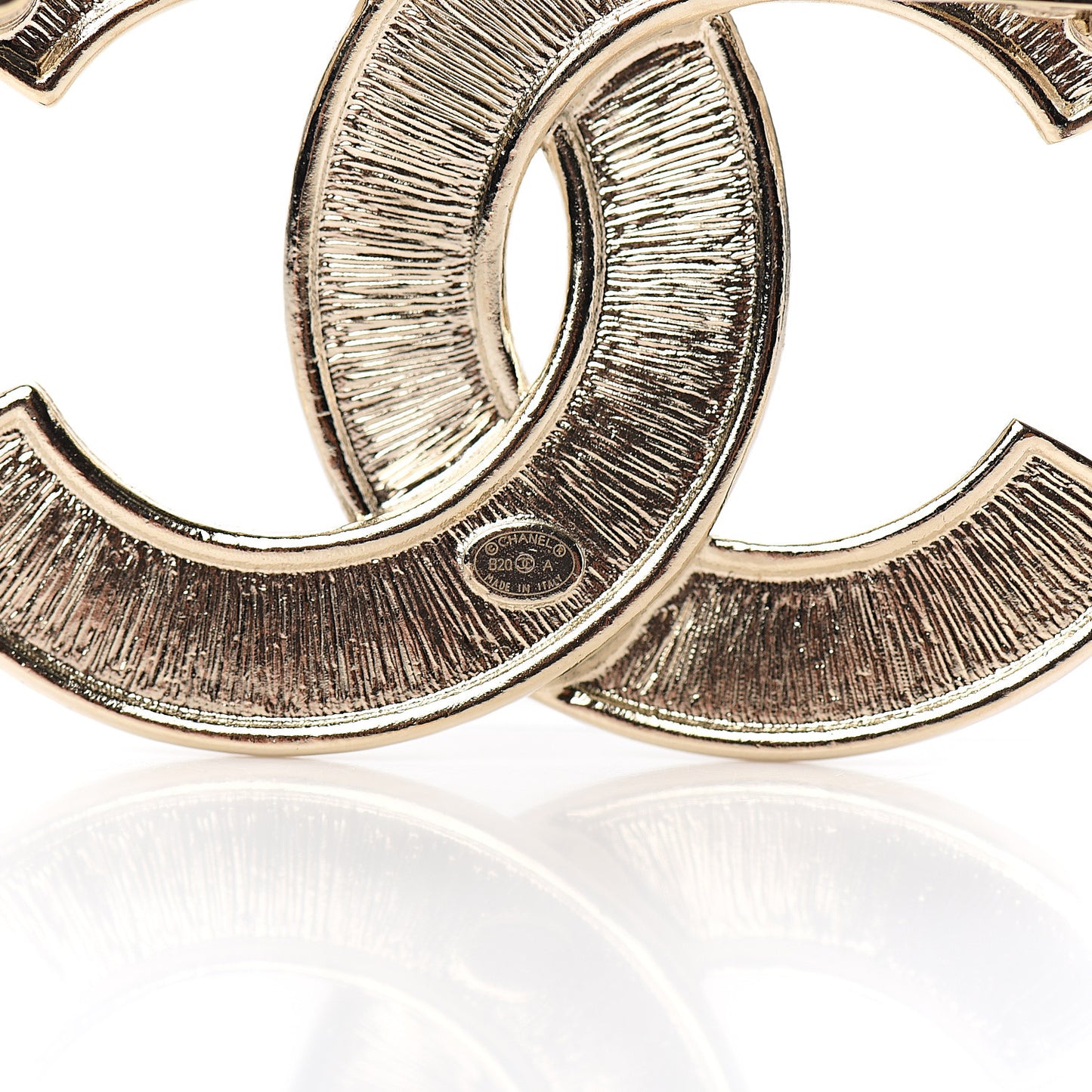 Crystal Pearl Chain Mania CC Brooch Gold