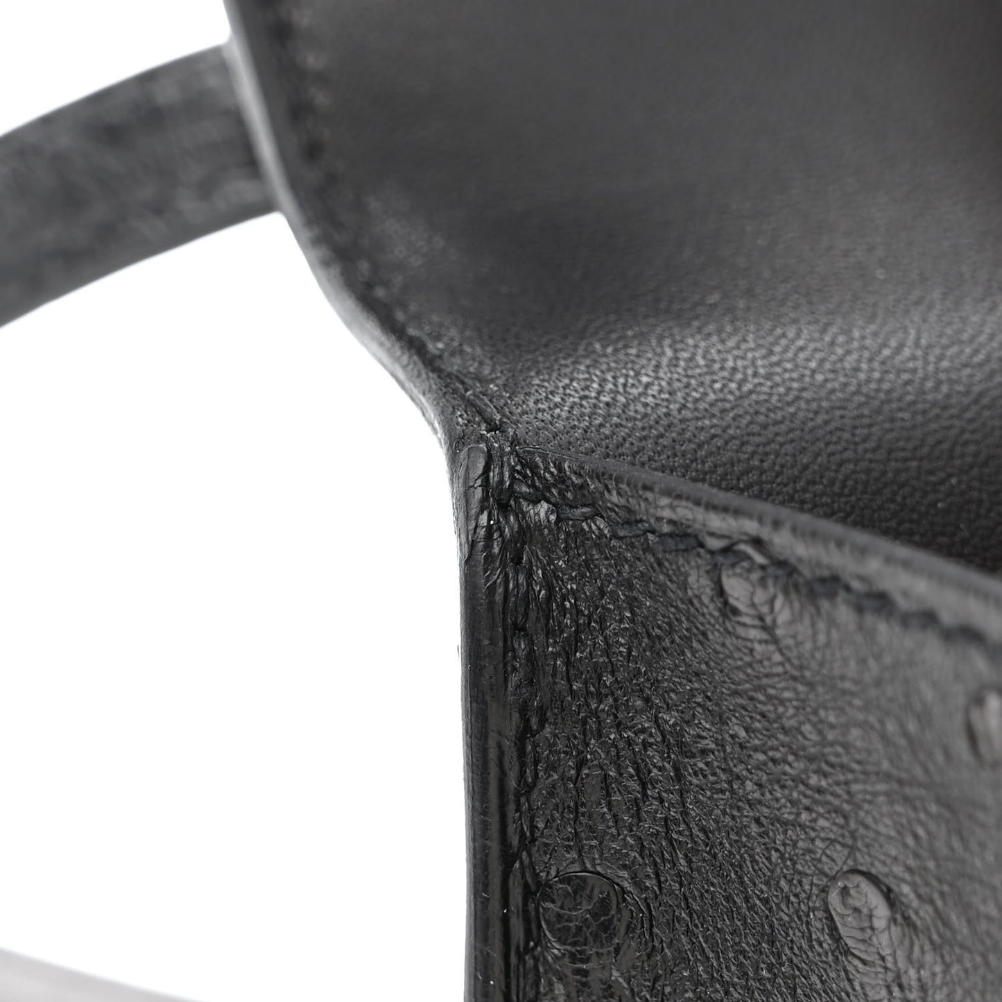 Ostrich Constance 18 Black