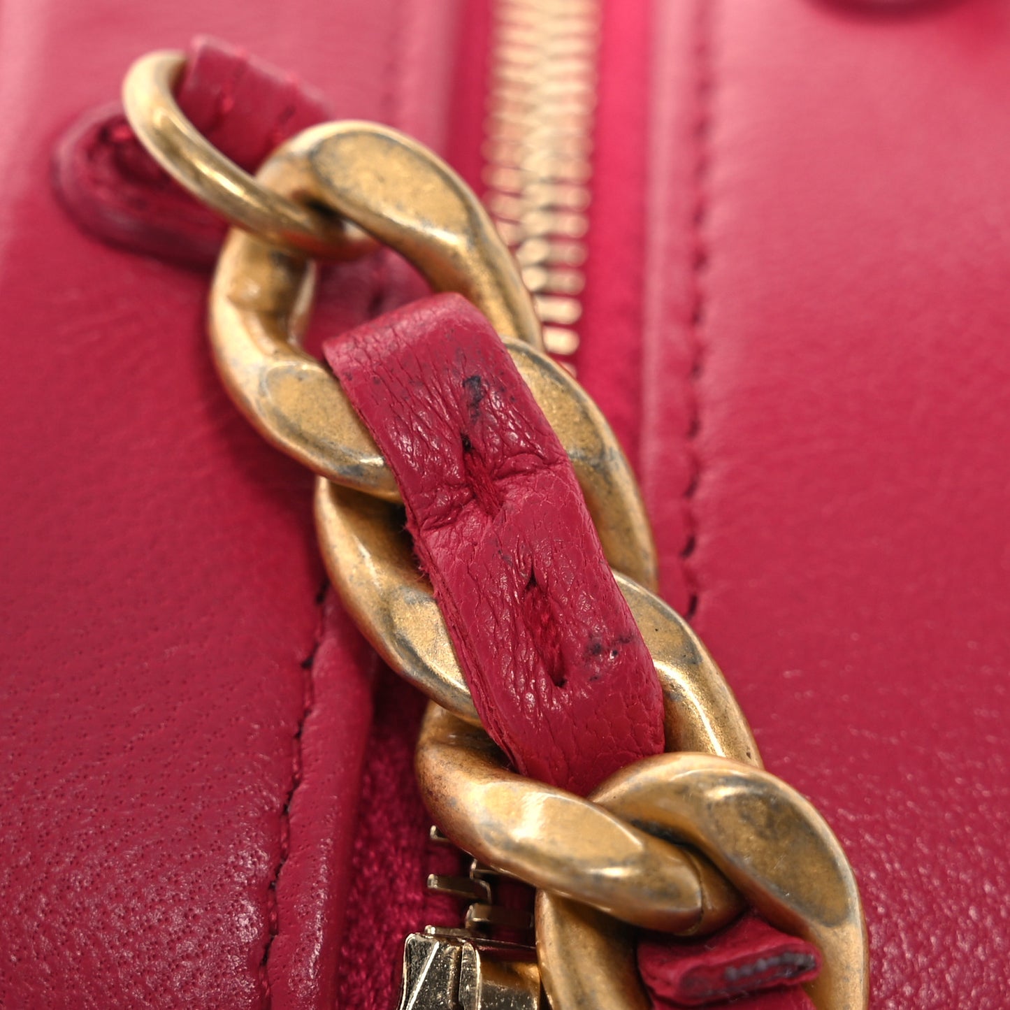 Goatskin Quilted Chanel 19 Round Clutch With Chain Dark Pink