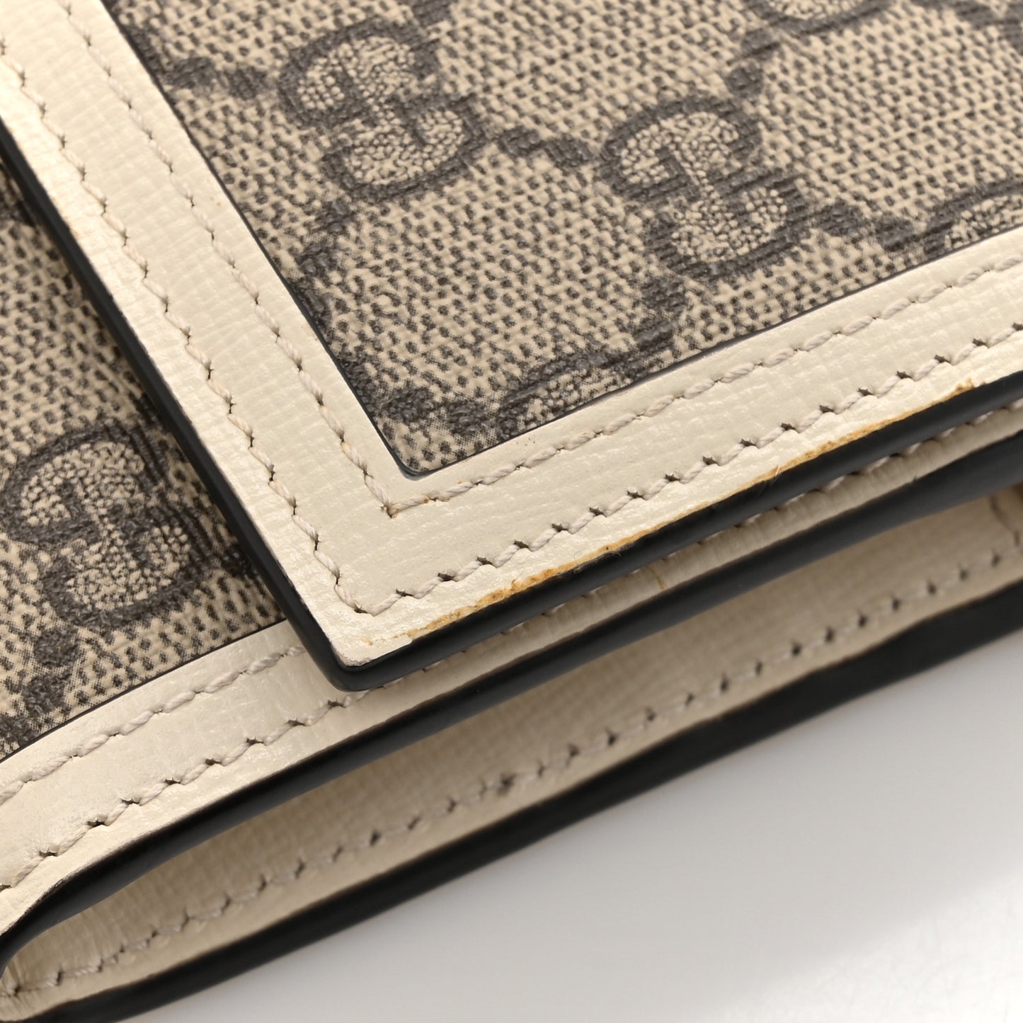 GG Supreme Monogram Textured Calfskin Web Jackie 1961 Chain Wallet Beige Ebony Mystic White