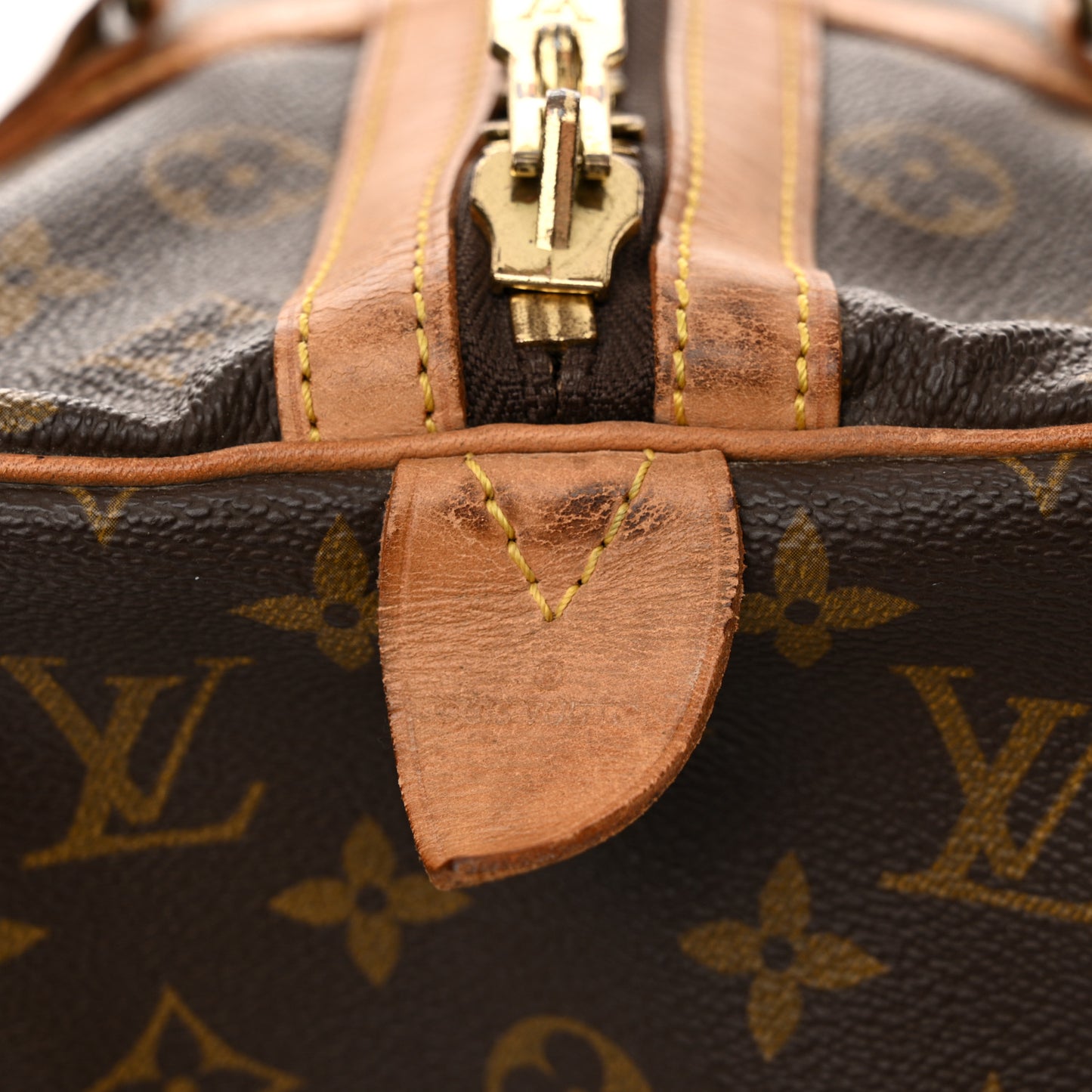 Monogram Sac Souple 35