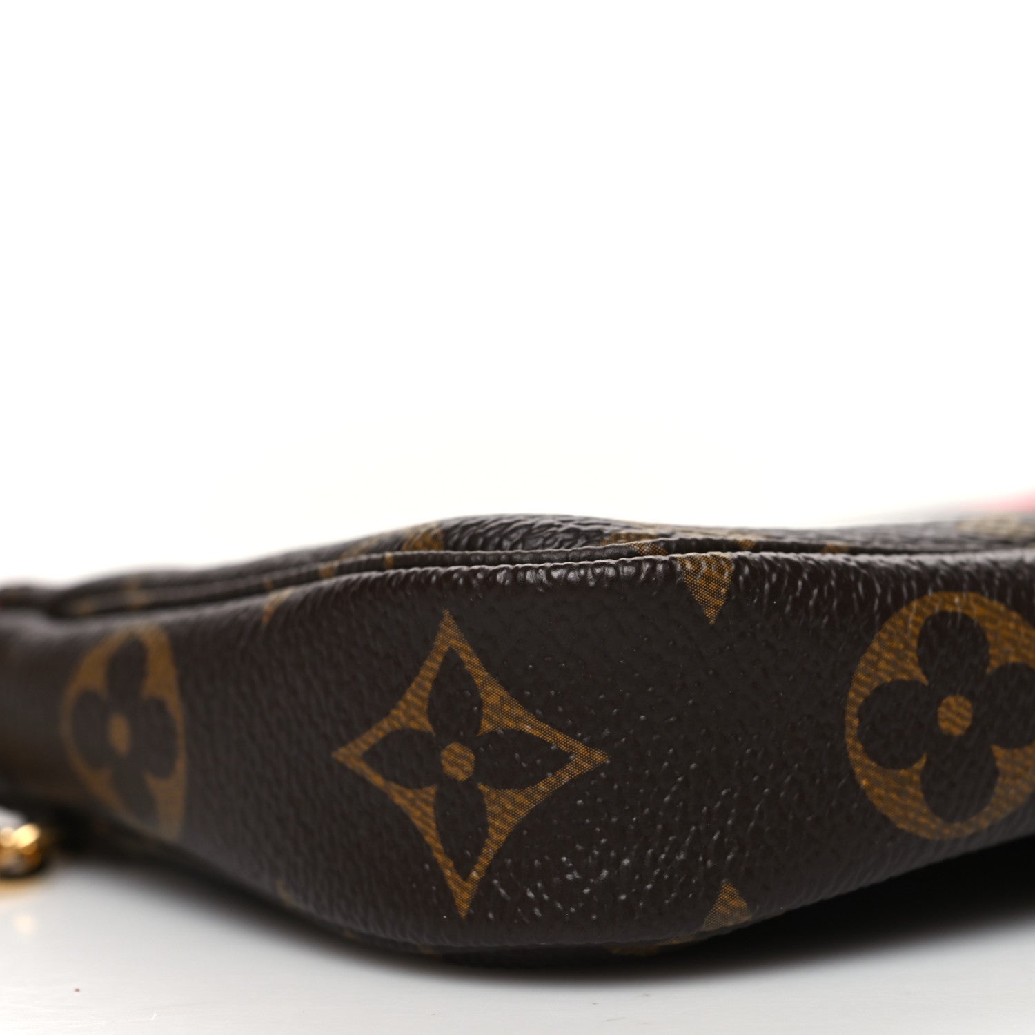 Louis Vuitton Monogram 2019 Christmas Animation Mini Tokyo Pochette Accessories 9 of 10