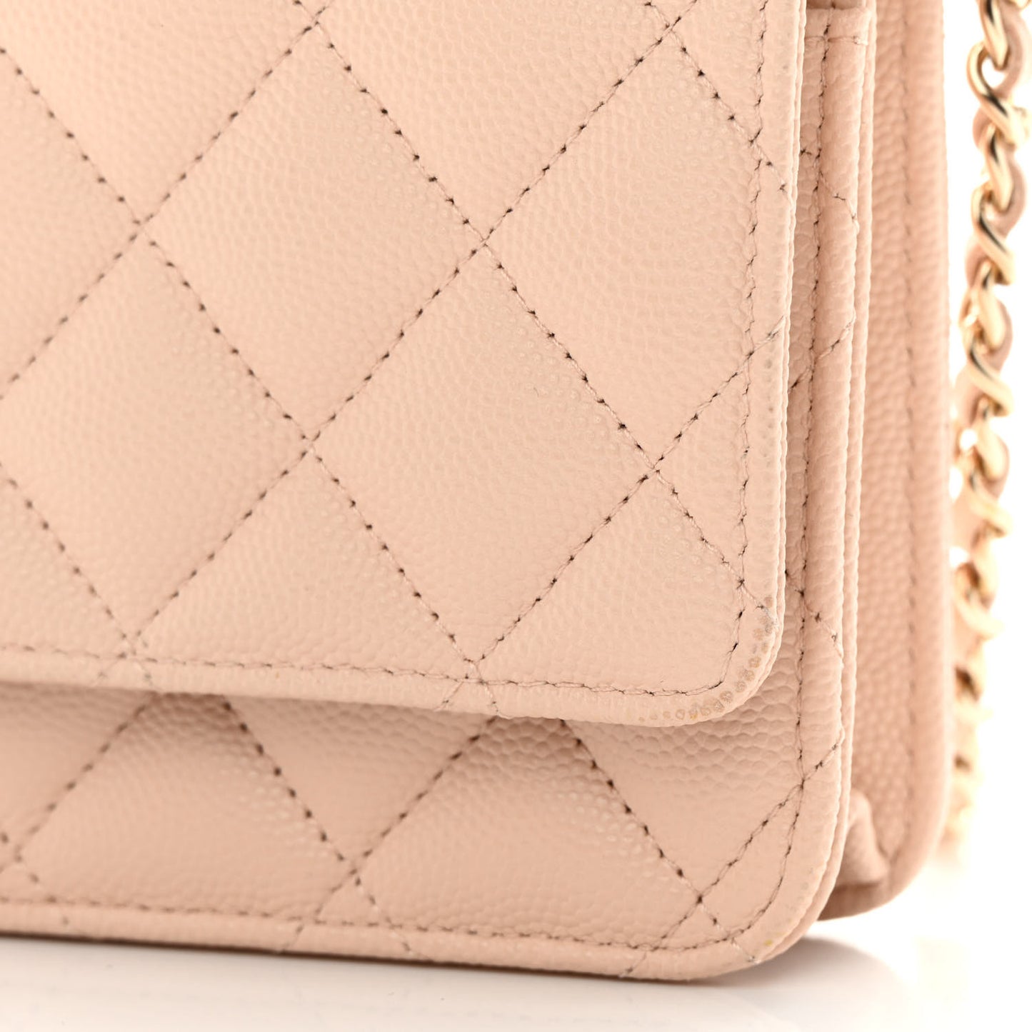 Caviar Quilted Wallet on Chain WOC Light Beige