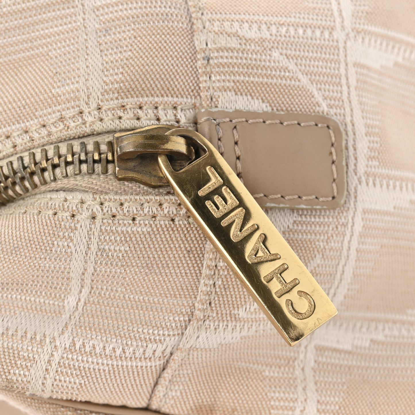 Nylon Travel Bowler Beige