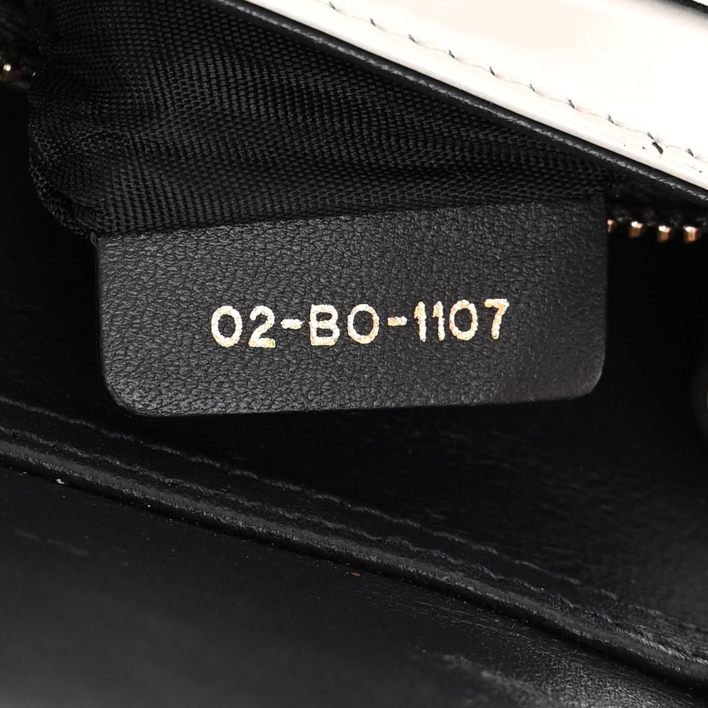 Patent Micro-Cannage Diorama Wallet on Chain Pouch White
