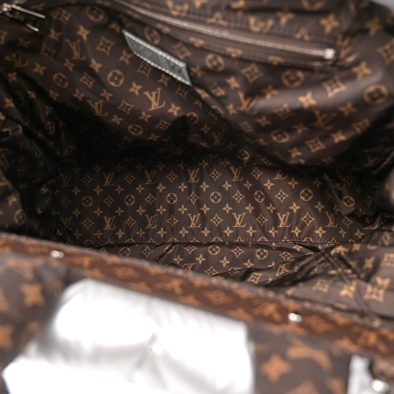 Louis Vuitton Econyl Monogram Pillow Giant Onthego GM Silver 5 of 10
