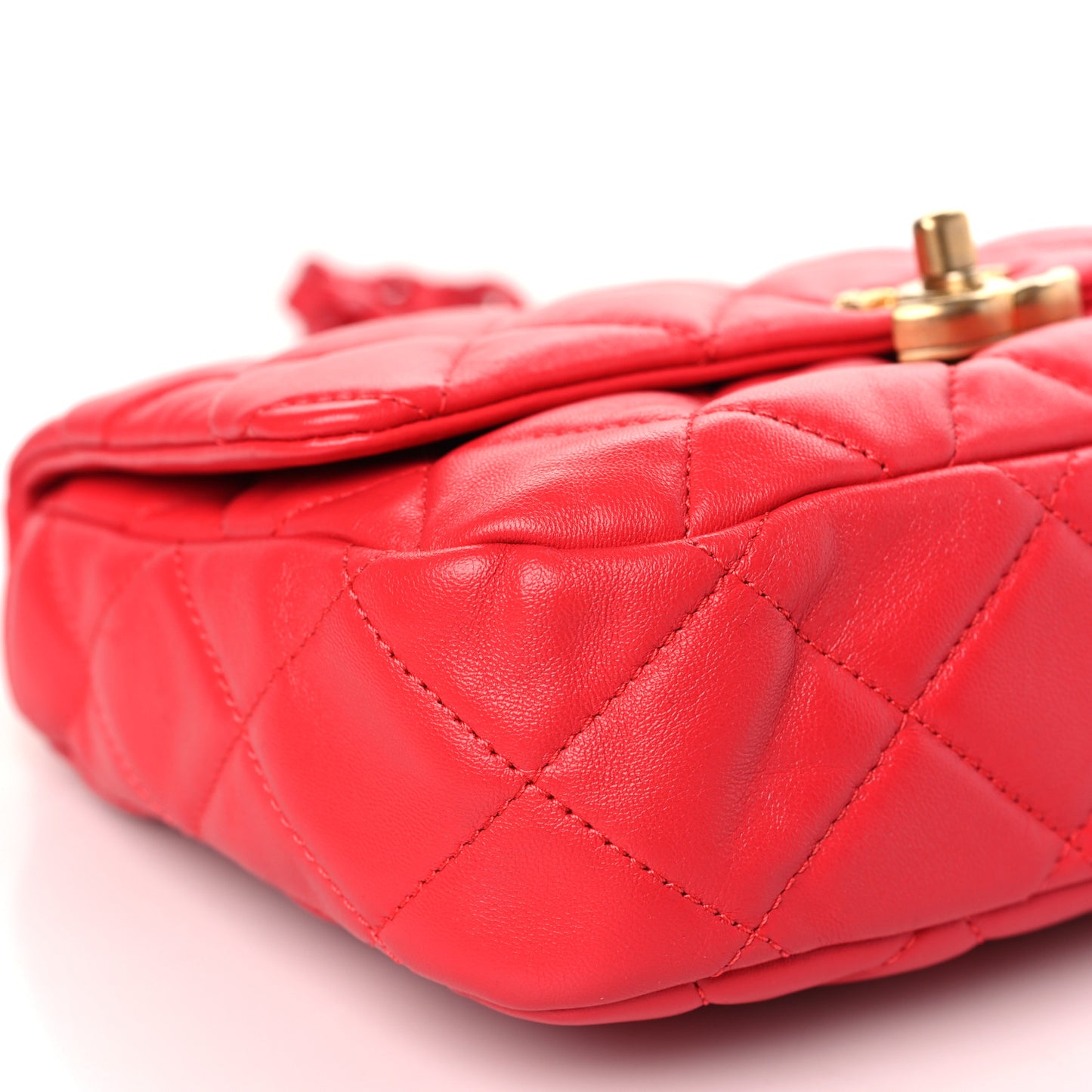 Lambskin Quilted Small Lacquered Chain Flap Red