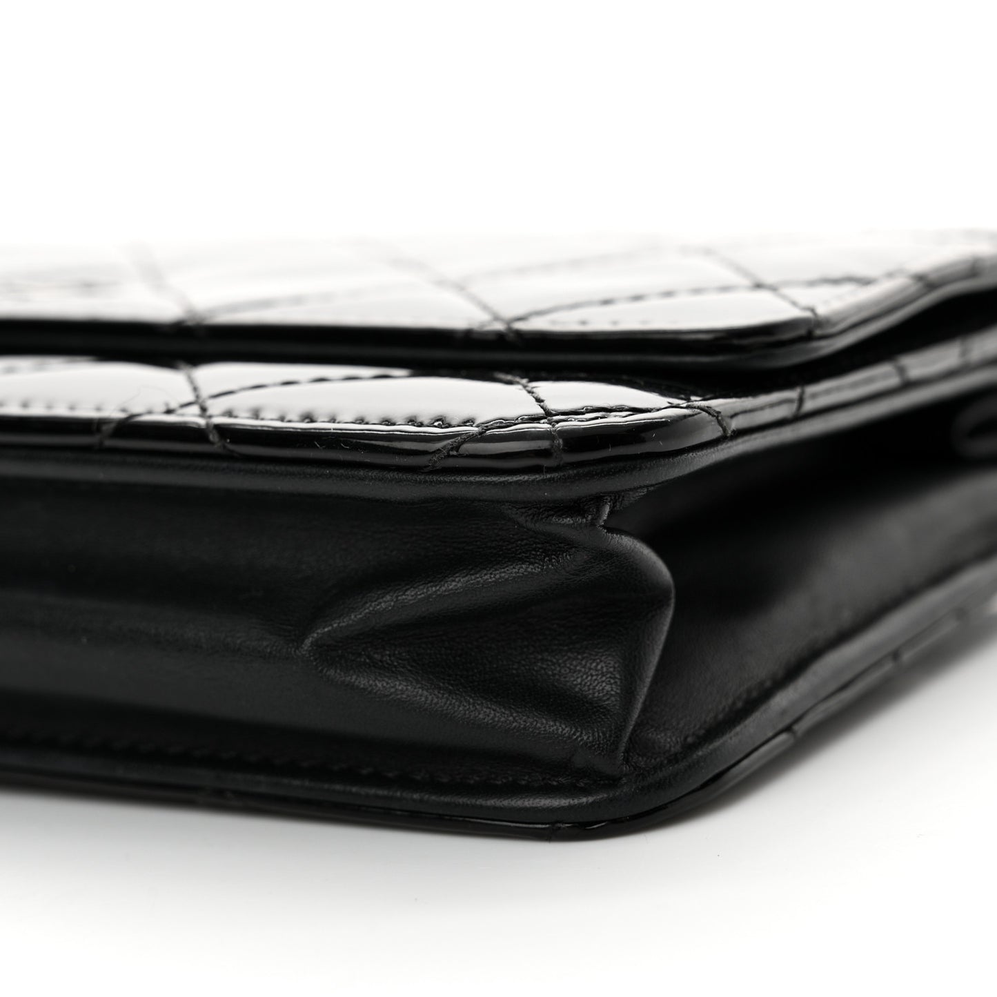Patent Calfskin Quilted Wallet On Chain WOC Black