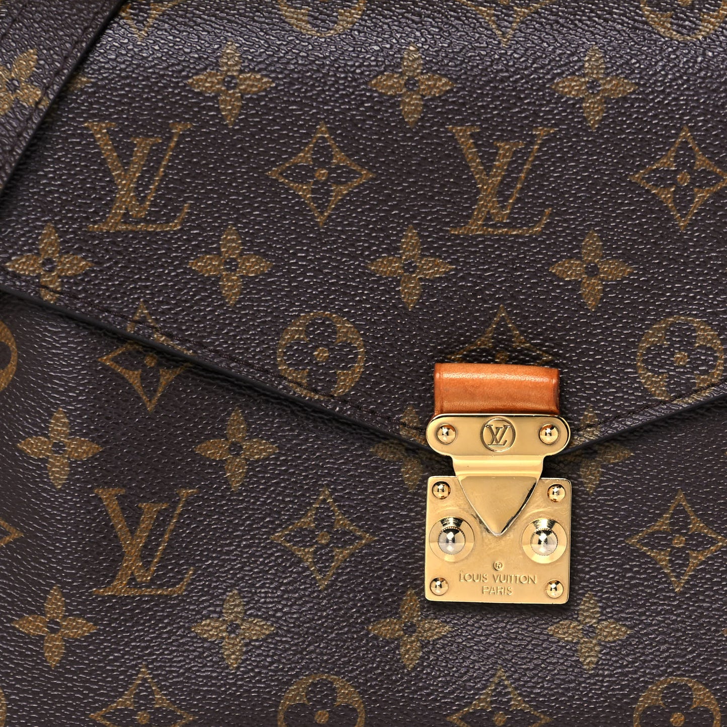 Monogram Pochette Metis
