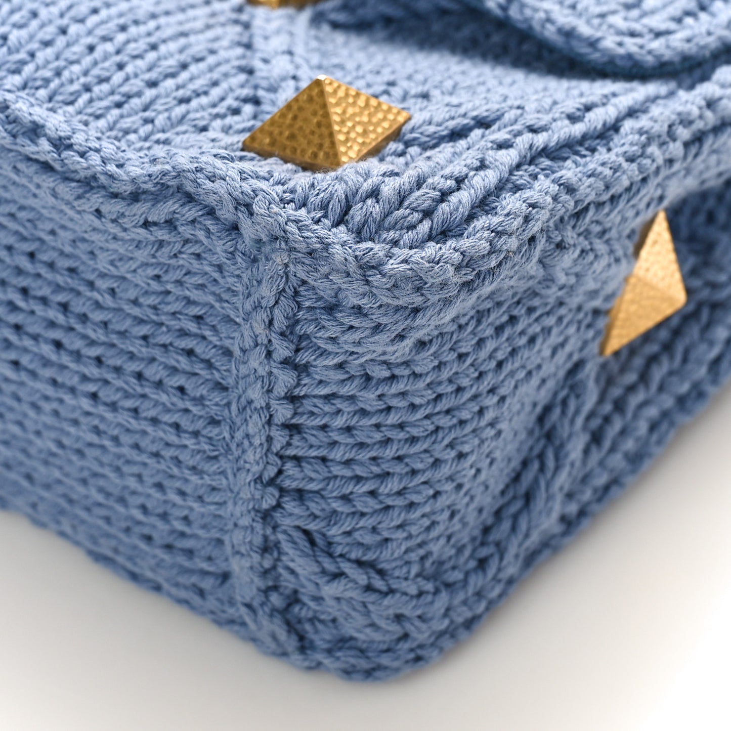 Knit Medium Roman Stud Shoulder Bag Niagara