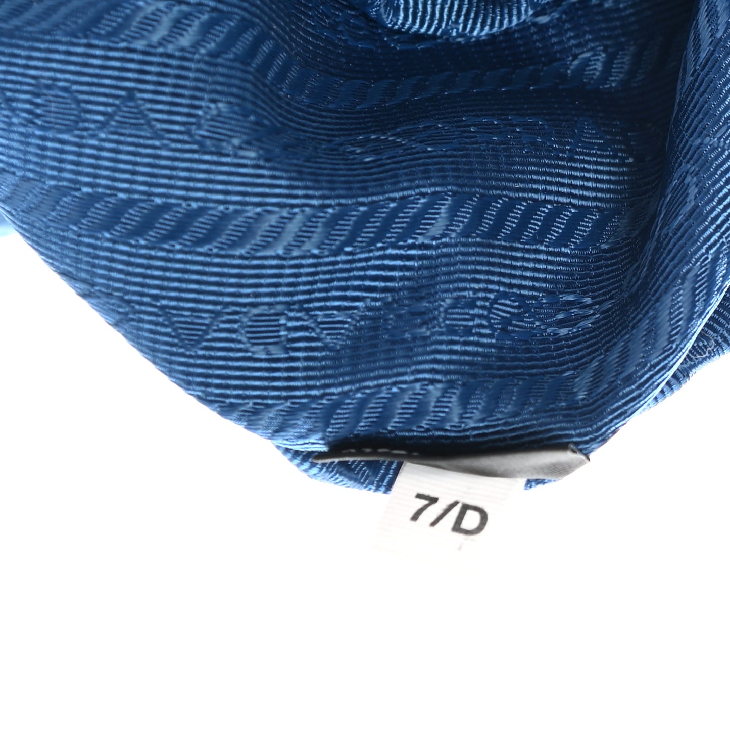 Nylon Re-Edition 2005 Shoulder Bag Pervinca