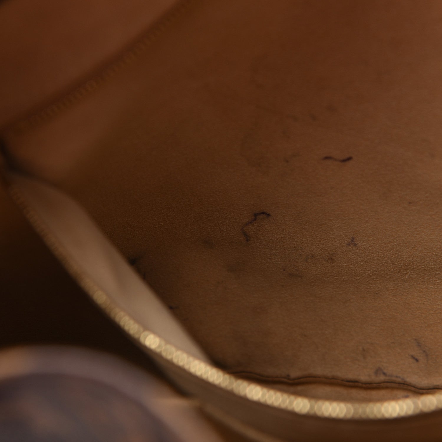 Louis Vuitton Monogram Artsy MM 11 of 12