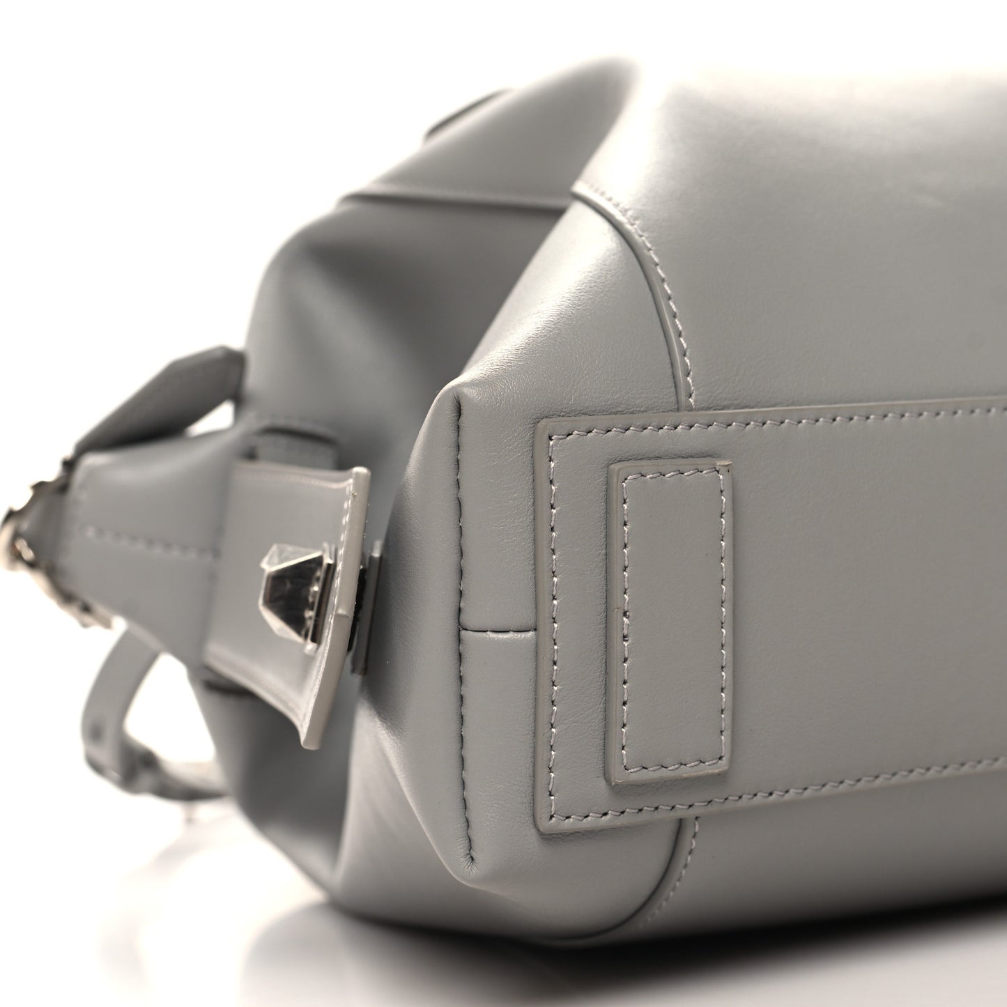 Calfskin Small Soft Antigona Pearl Grey
