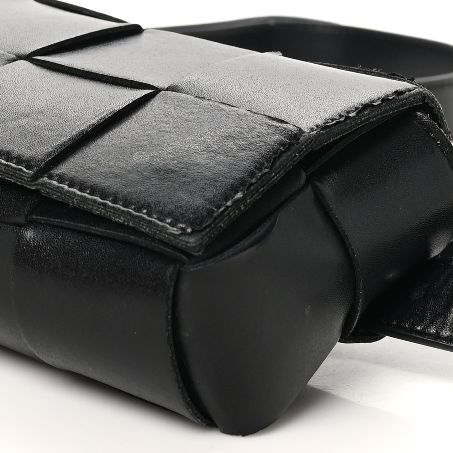 Nappa Maxi Intreccio The Belt Cassette Bag Black