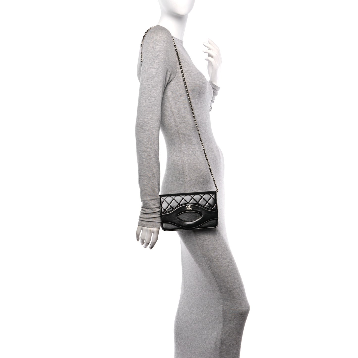 Calfskin Quilted 31 Wallet On Chain WOC Black