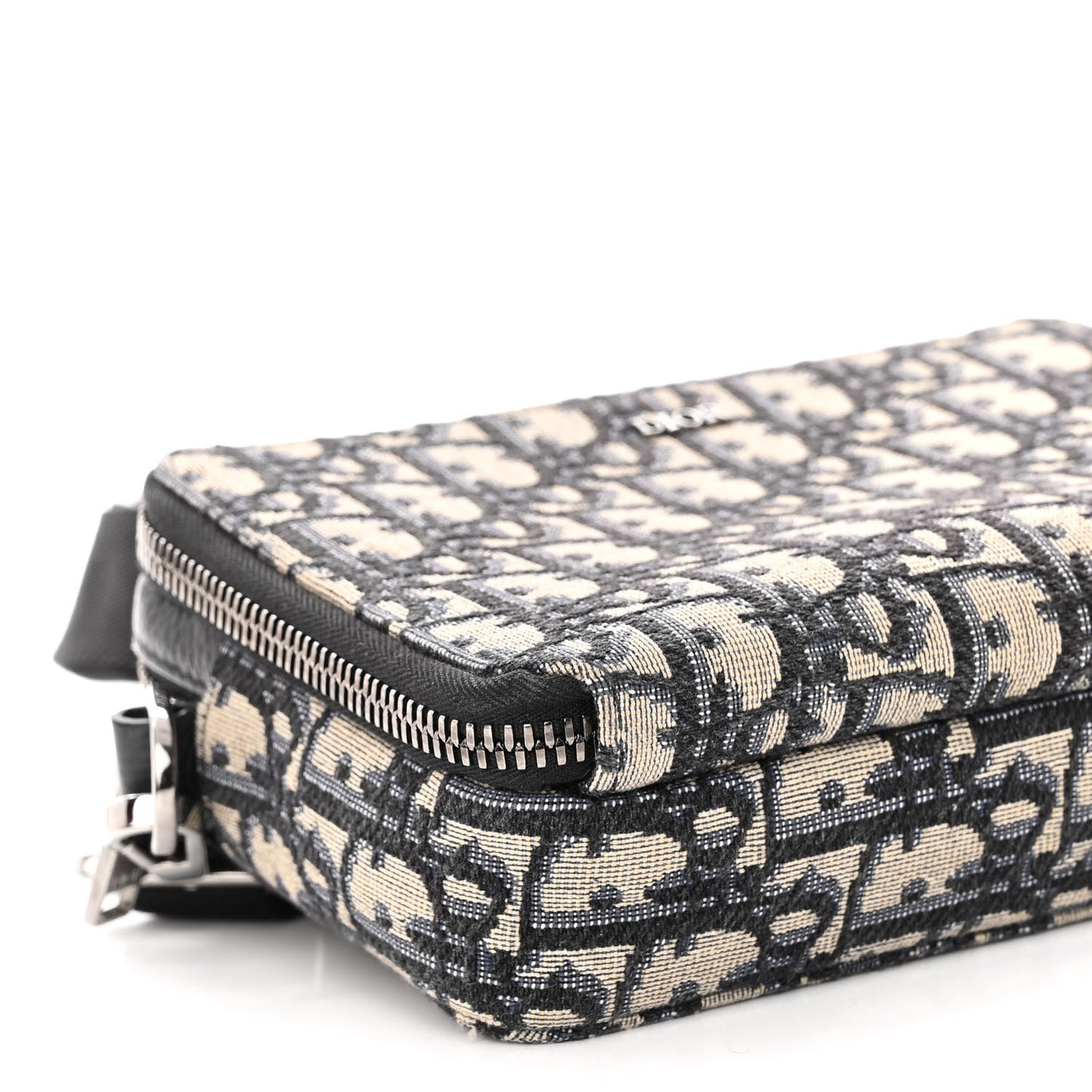 Oblique Pouch Beige Black