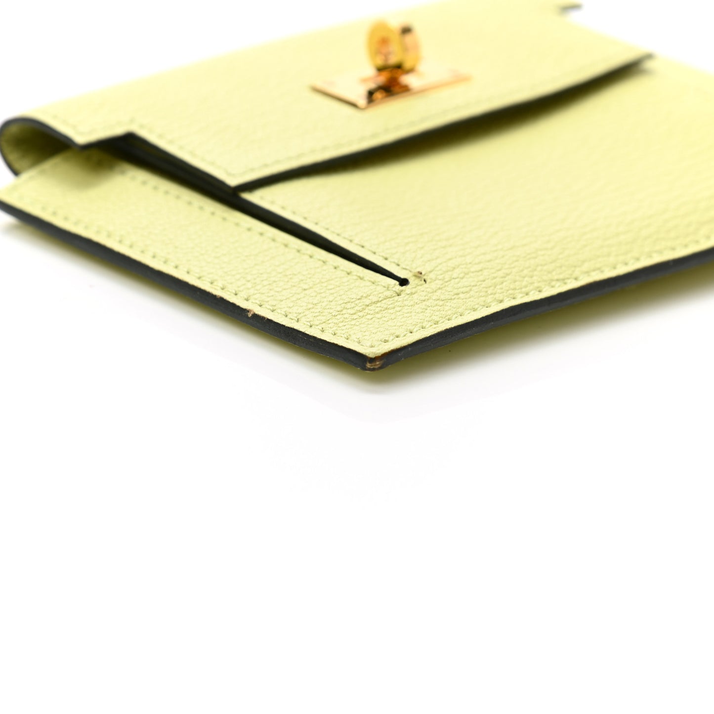 Chevre Mysore Kelly Pocket Compact Wallet Jaune Bourgeon