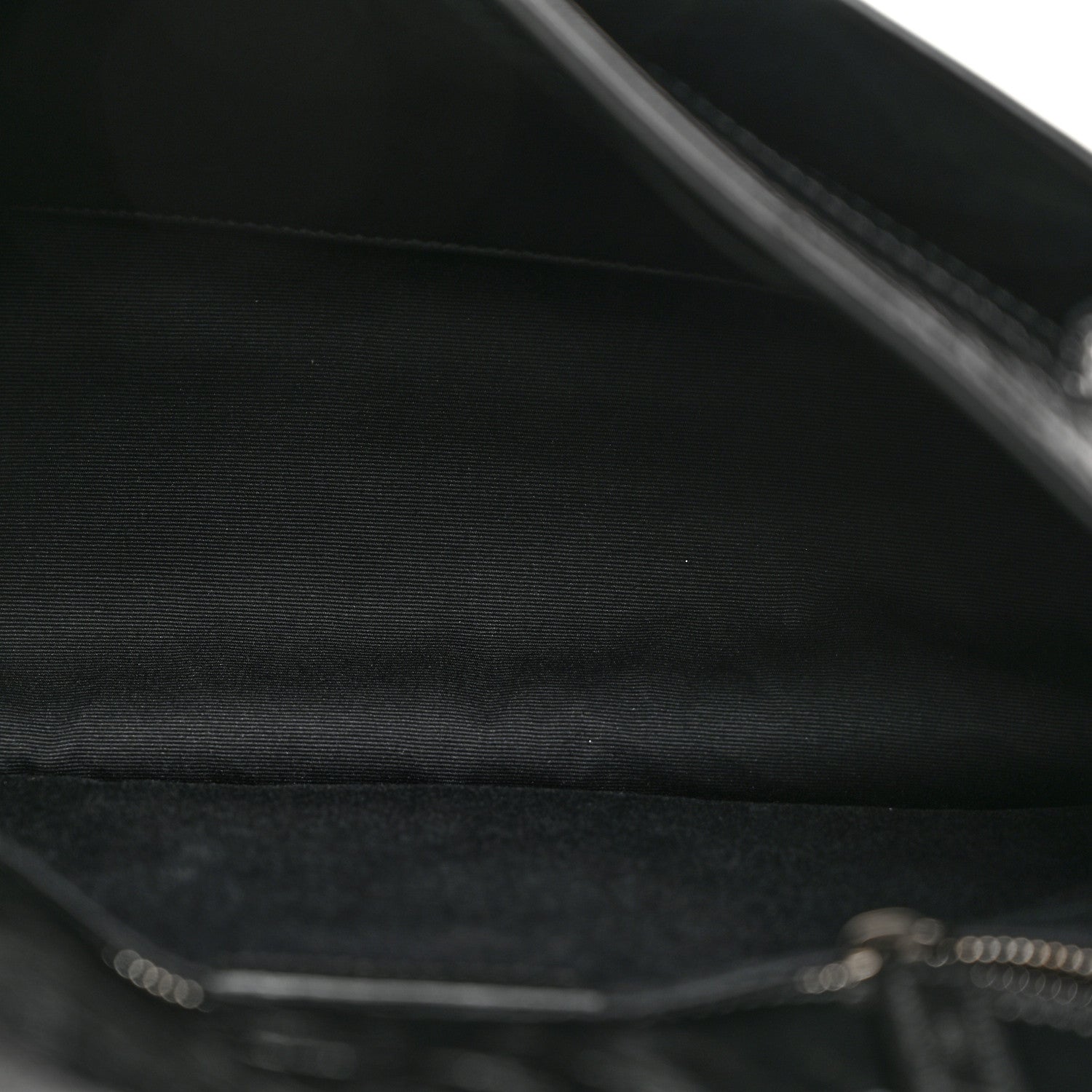 Saint Laurent Crinkled Calfskin Matelasse Monogram Medium Niki Chain Satchel Black 5 of 10