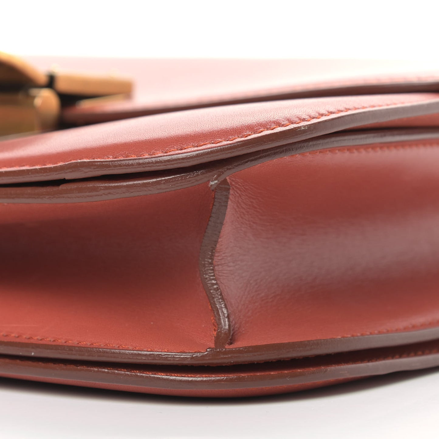Box Calfskin Medium Classic Box Flap Bag Lipstick