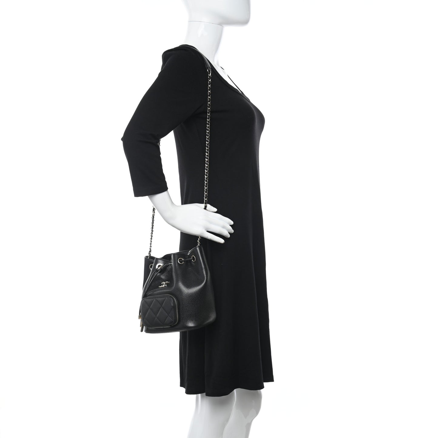 Caviar Quilted CC Pocket Bucket Bag Black