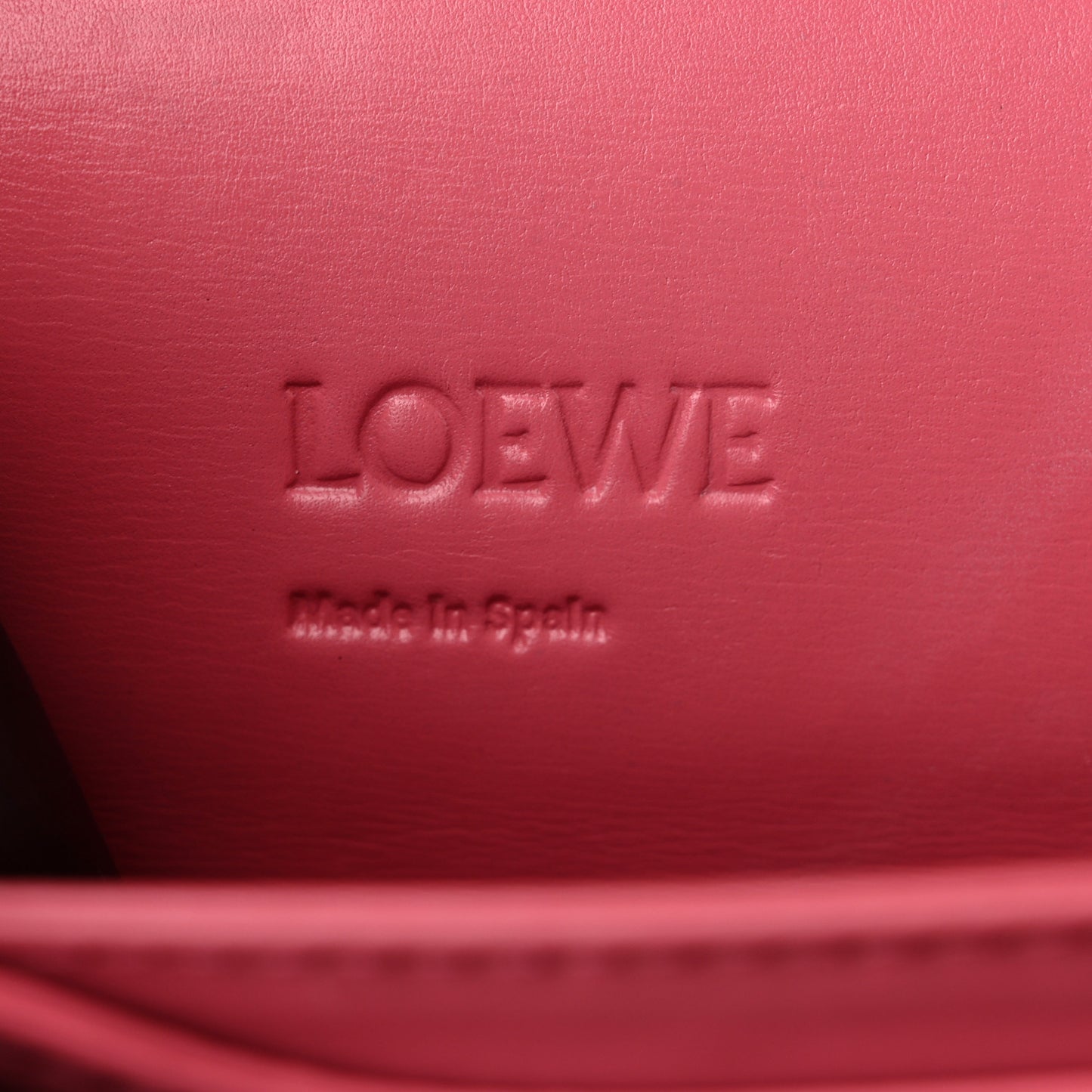 Calfskin Medium Barcelona Shoulder Bag Pink