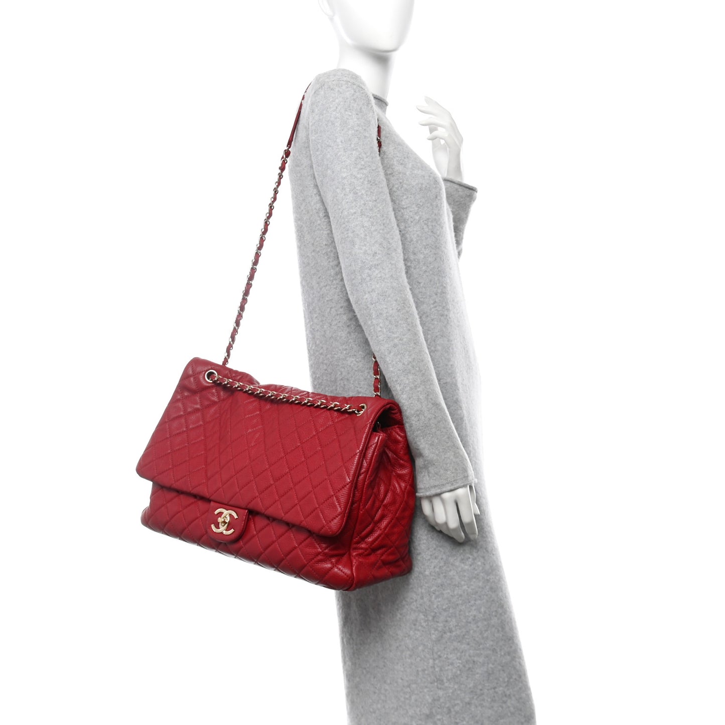 Calfskin Quilted XXL Travel Flap Bag Red