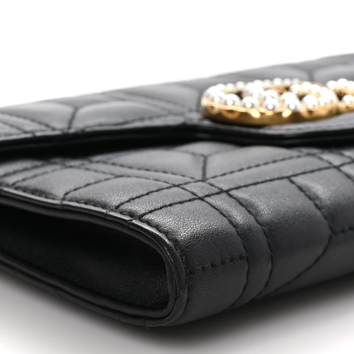 Calfskin Matelasse Mini Pearly GG Marmont Chain Wallet Black