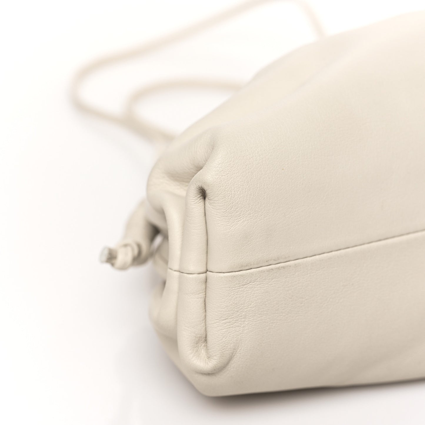 Butter Calfskin The Mini Pouch Plaster