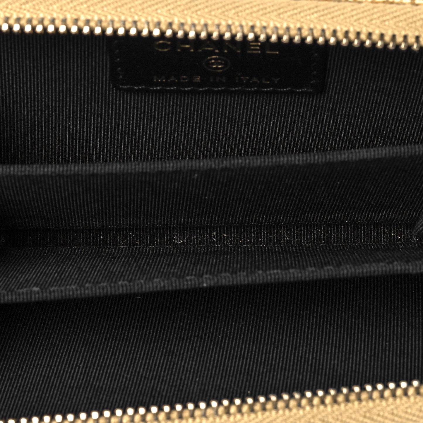 Metallic Calfskin Crocodile Embossed Cocodile Zip Coin Case Gold
