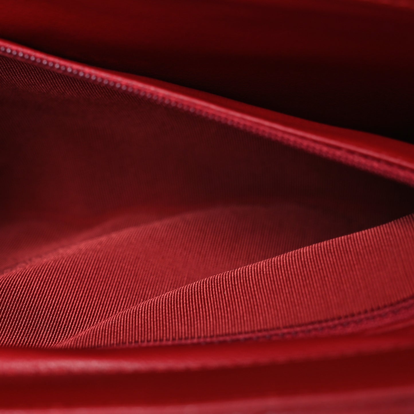 Caviar Chevron Quilted Framed Clutch Red