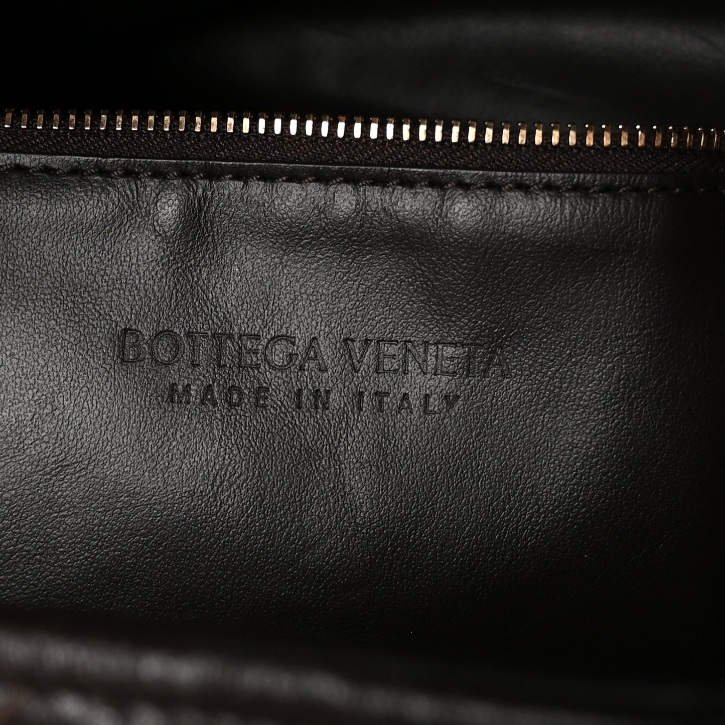 Calfskin Intrecciato Large Hop Ebano