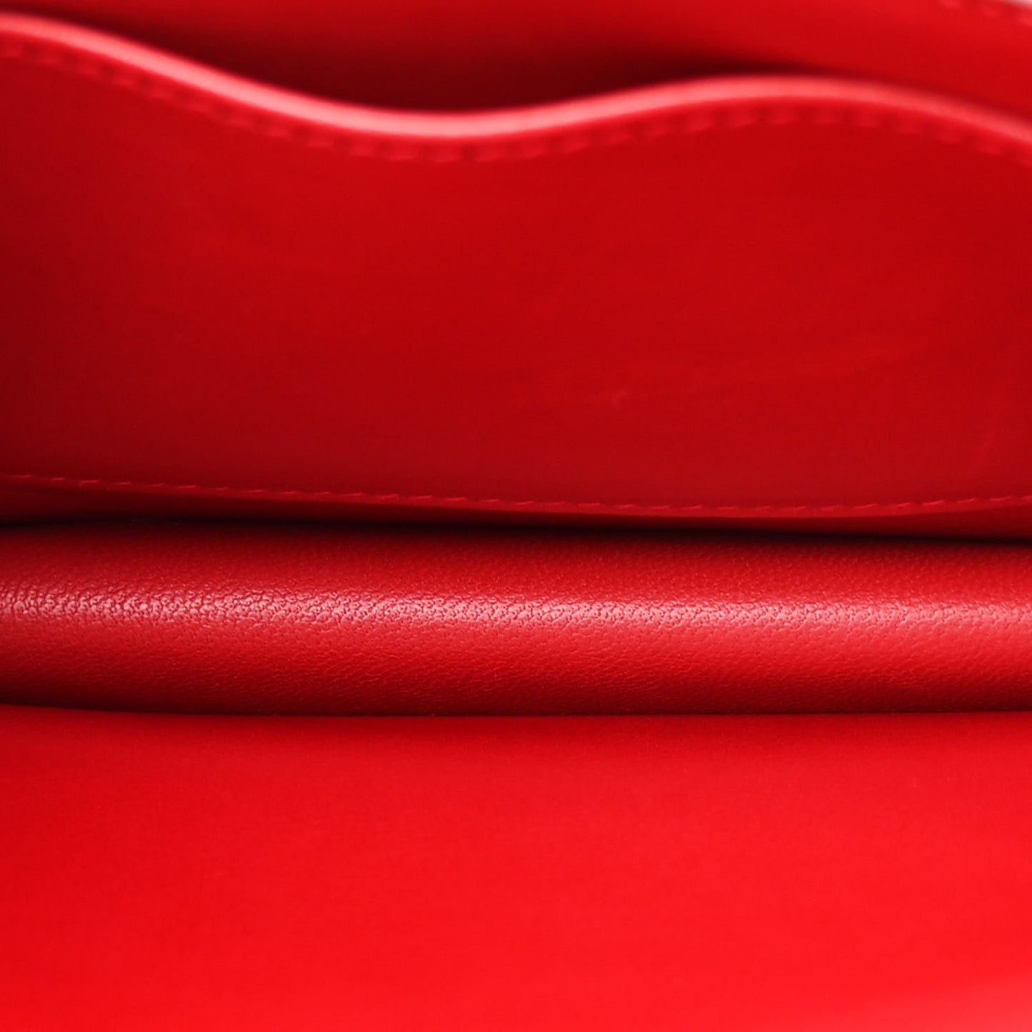 Tadelakt Constance 18 Rouge Vif