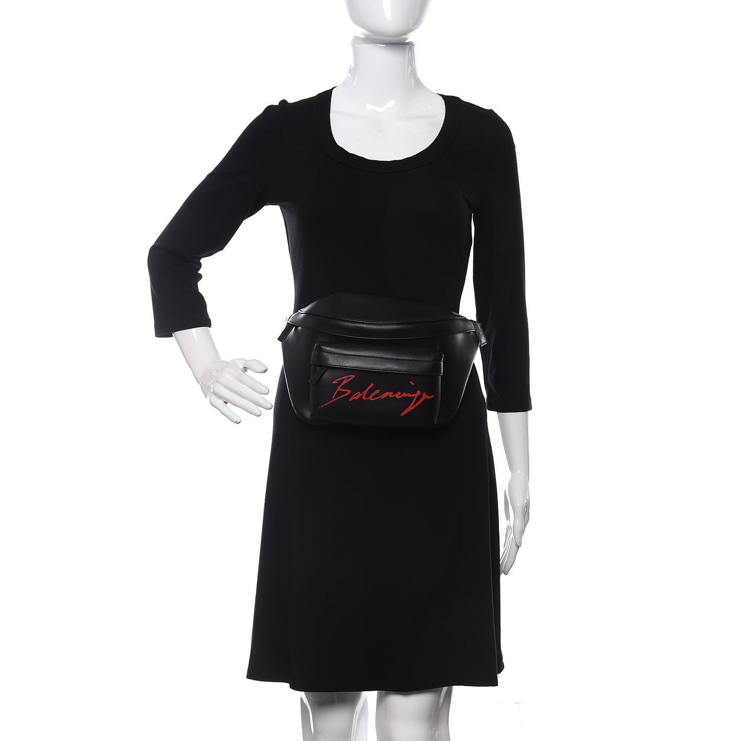 Supple Calfskin Signature Logo Large Everyday Beltpack Black