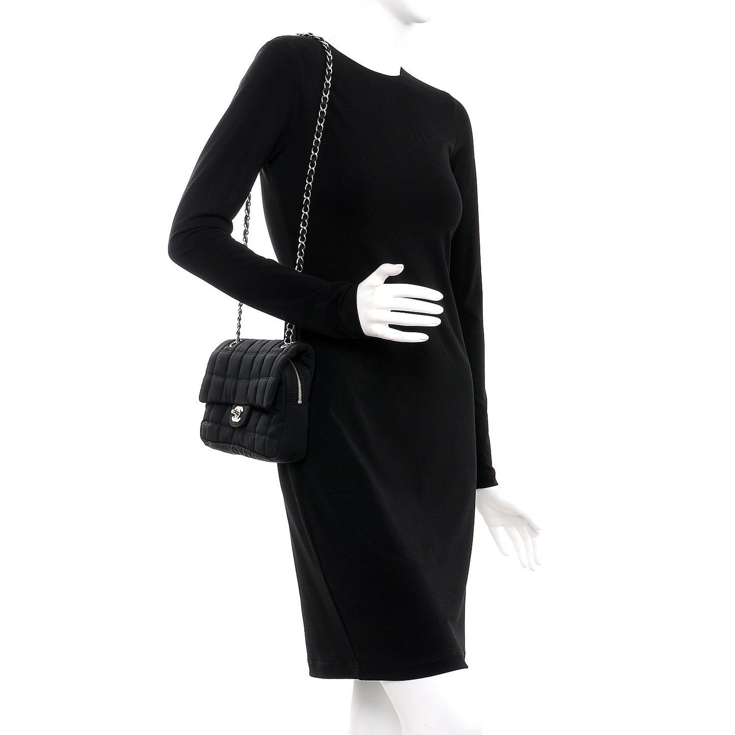 Nylon Square Quilted Flap Black