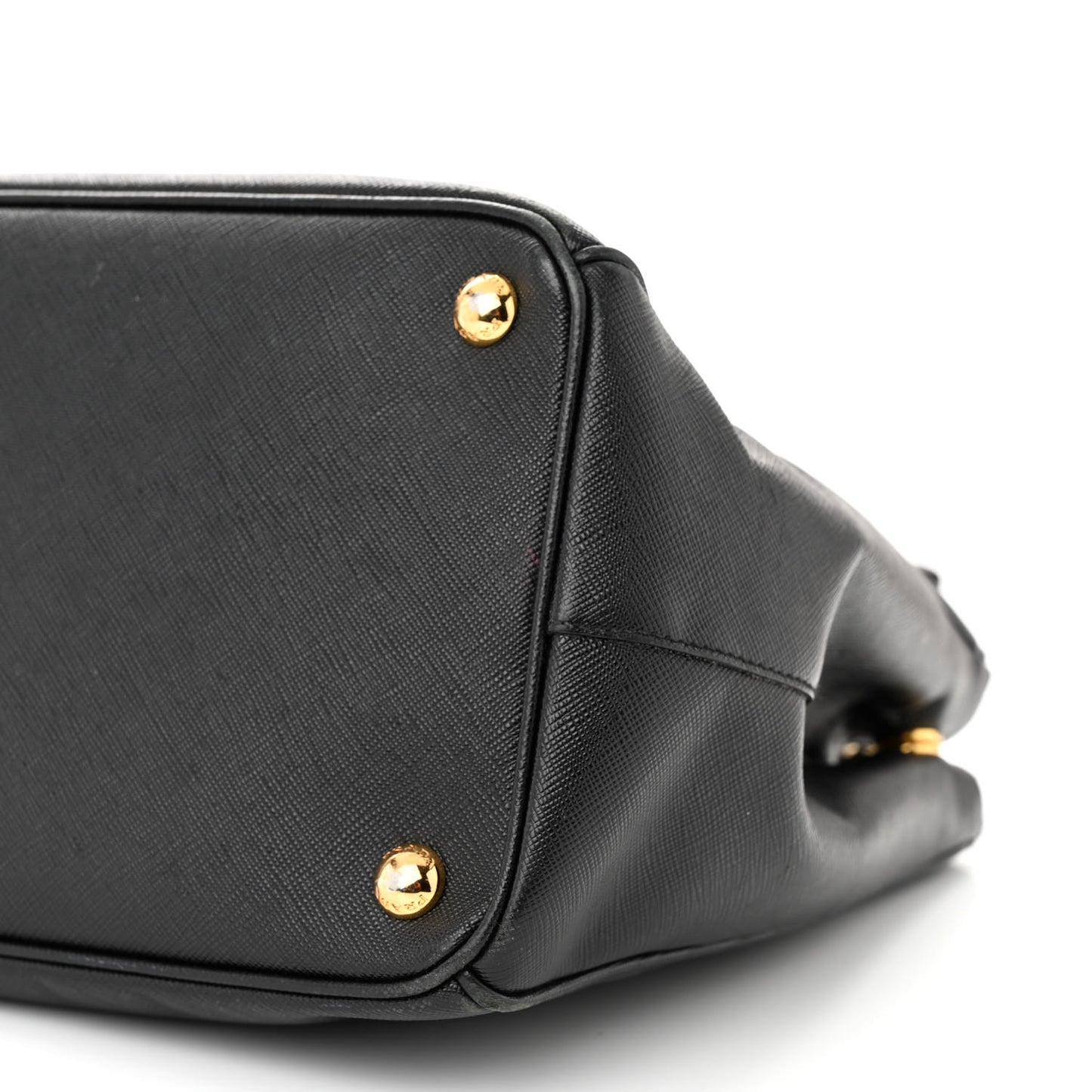 Saffiano Medium Galleria Double Zip Tote Black