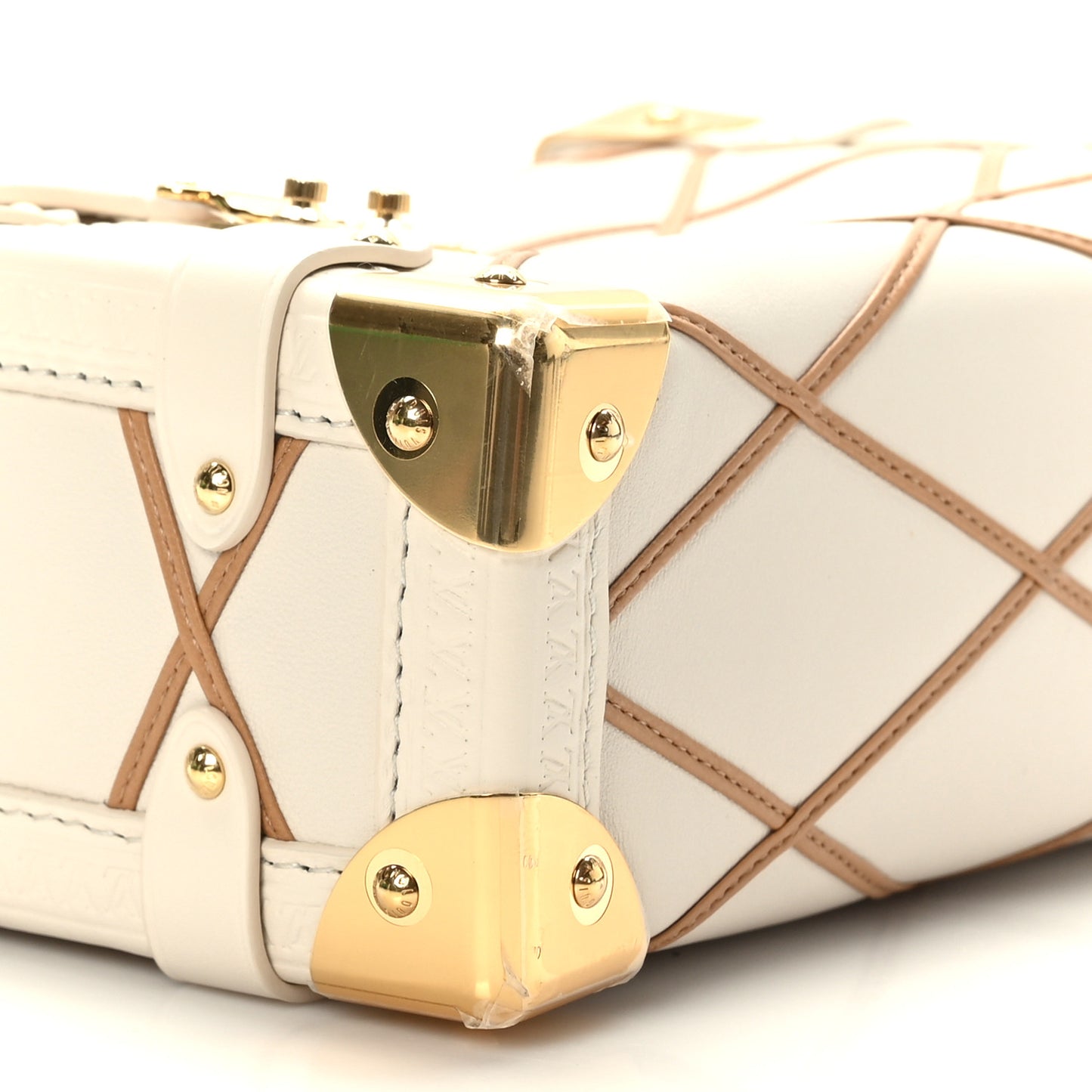 Lambskin Malletage Side Trunk PM Creme Noisette