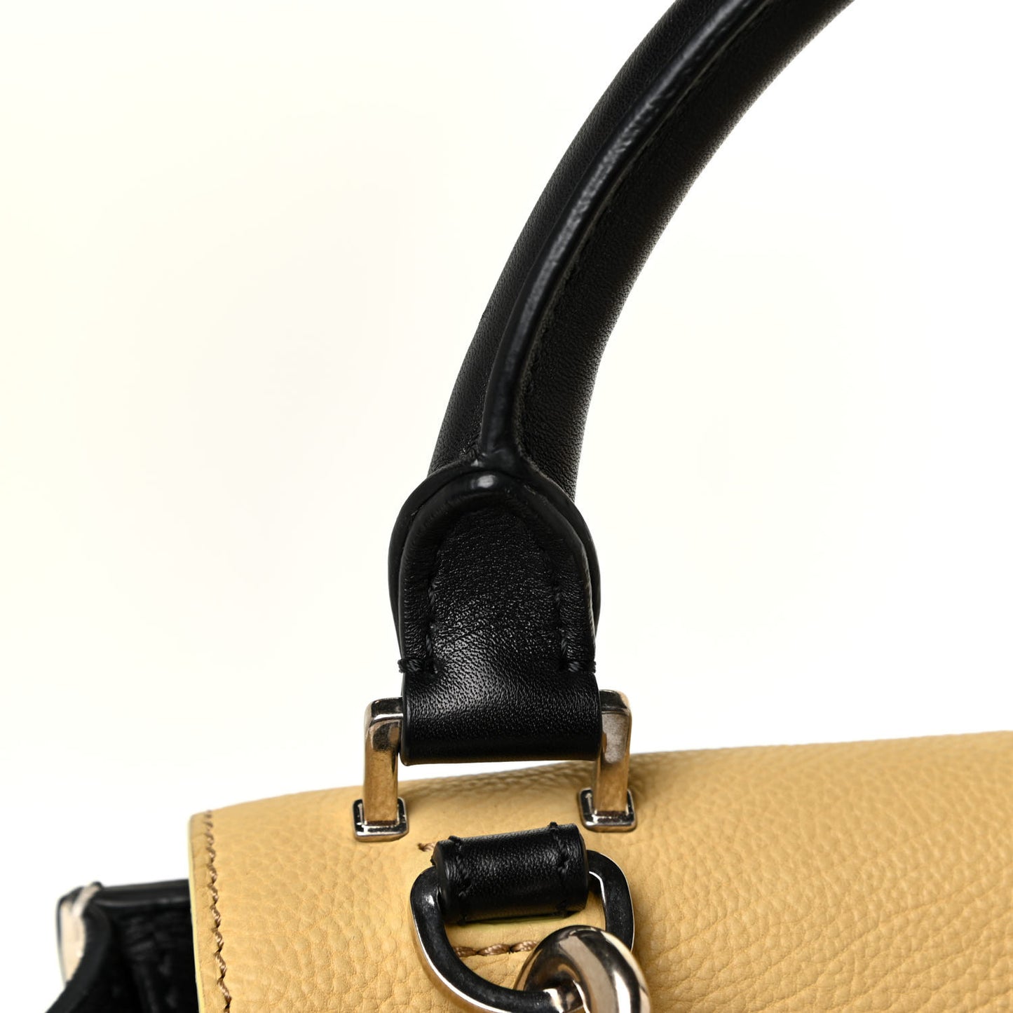 Velluto Calfskin Medium Tri-Color Trapeze