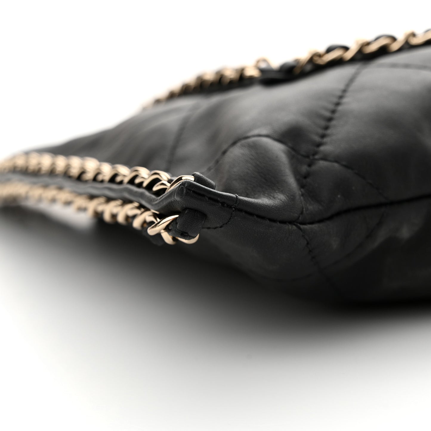 Calfskin Quilted Chain Flat Tote Black