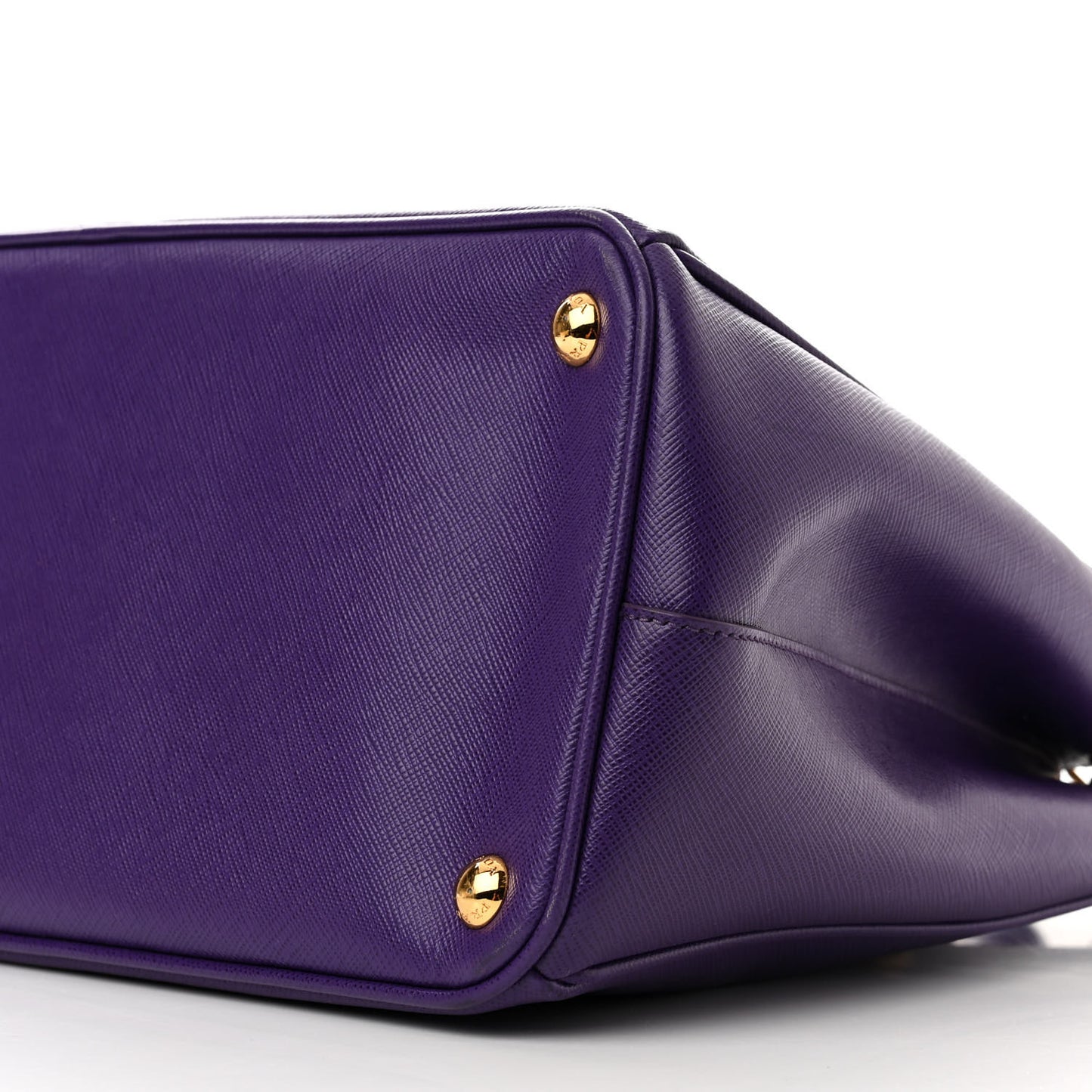 Saffiano Medium Galleria Double Zip Tote Viola