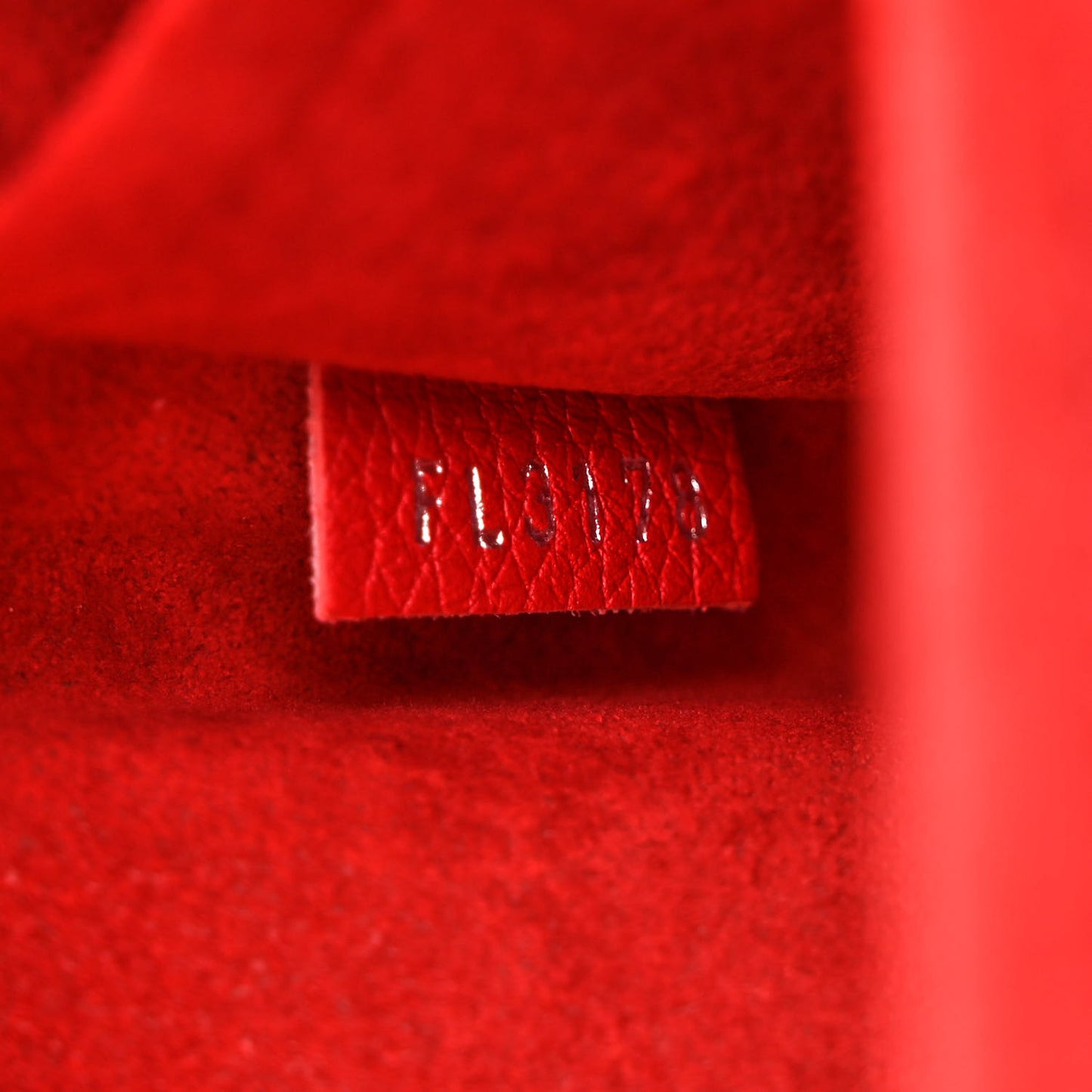 Soft Calfskin My Lockme Chain Bag BB Poppy
