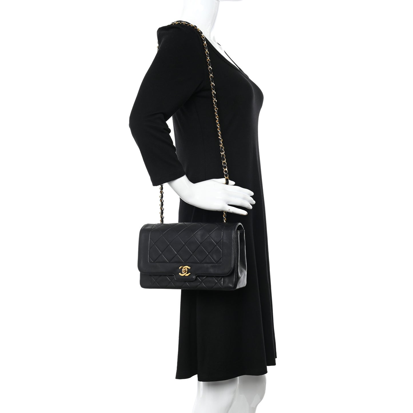 Lambskin Quilted Medium Single Flap Black