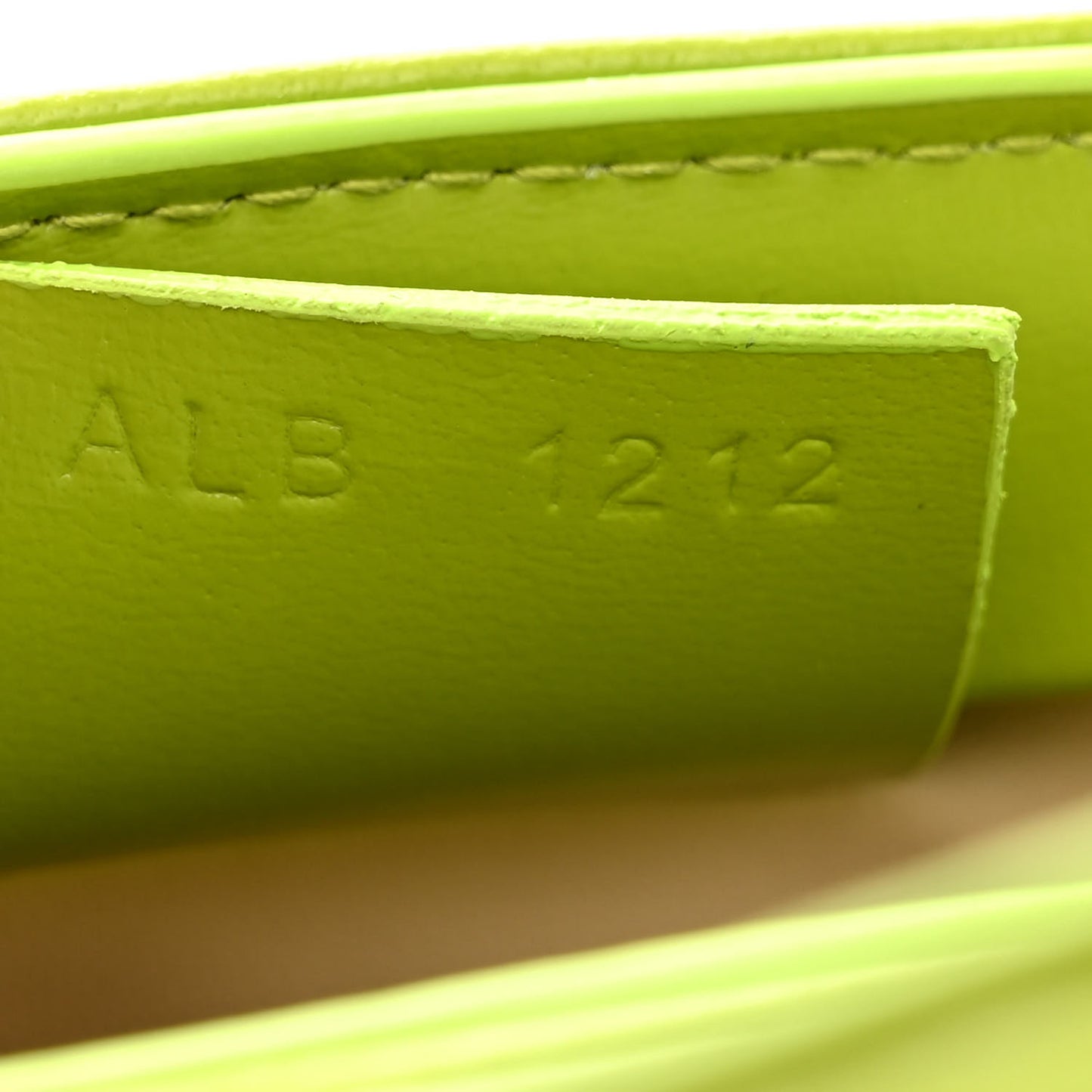 Shiny Lord Calfskin Micro Antigona Citrus Green