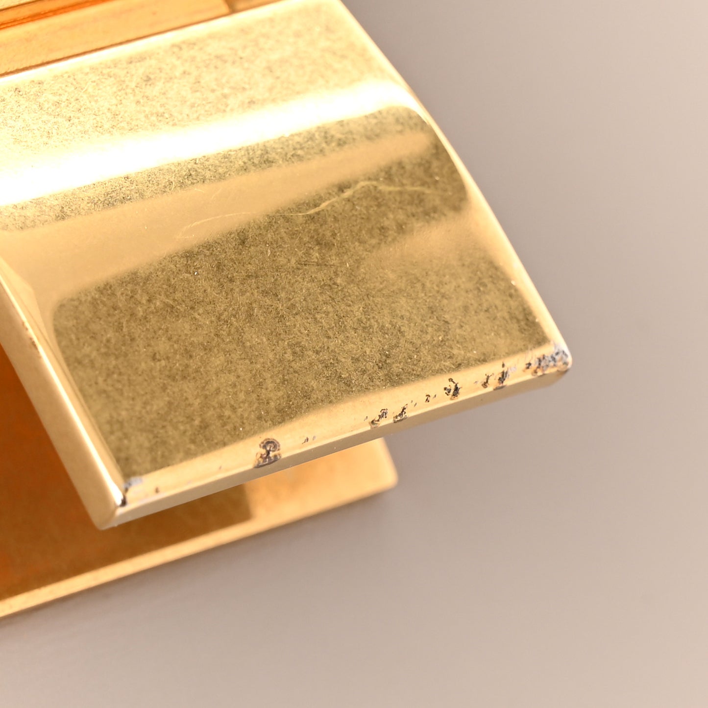 Box Calfskin Medium Classic Box Flap Bag Clay