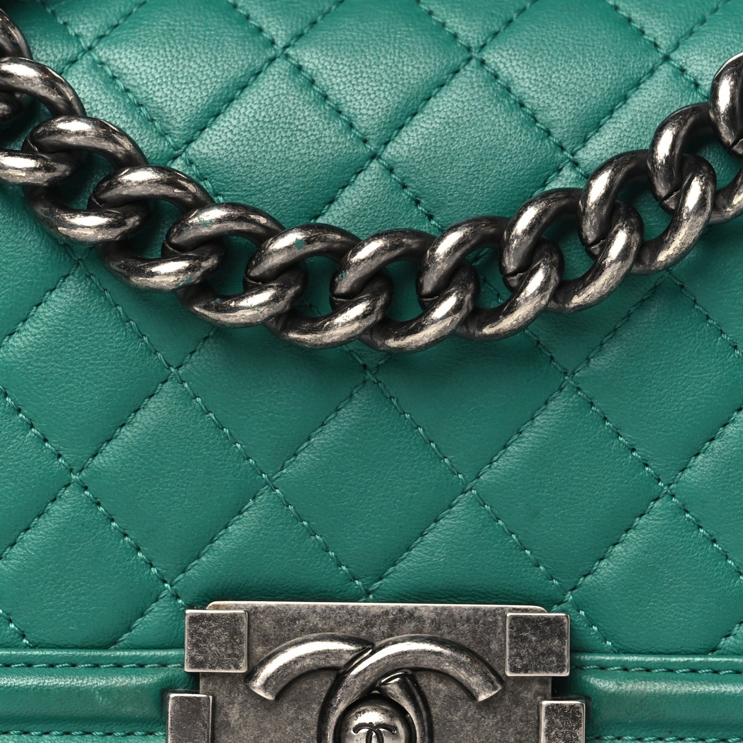 Lambskin Quilted Small Boy Flap Green