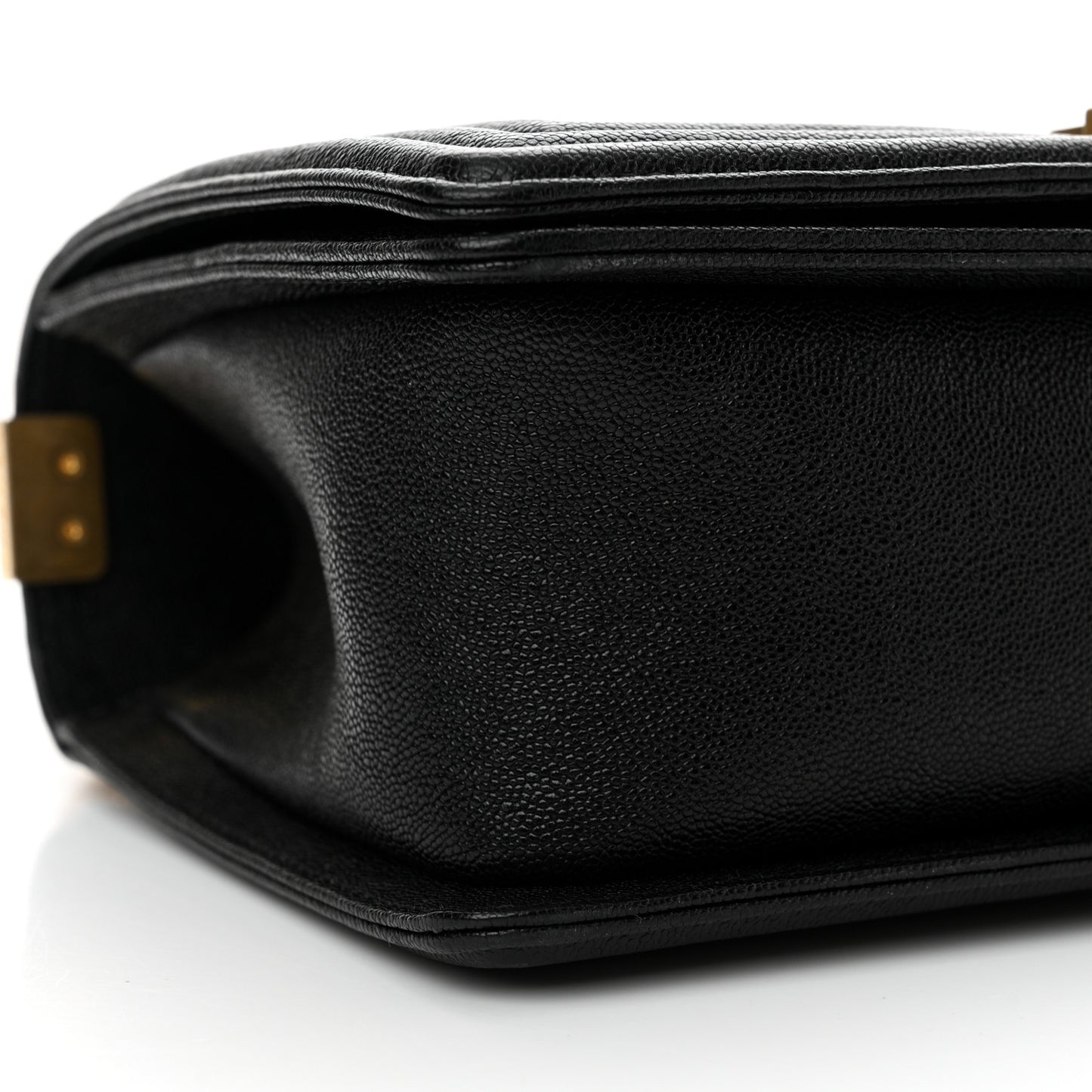 Caviar Chevron Quilted Medium Boy Flap Black