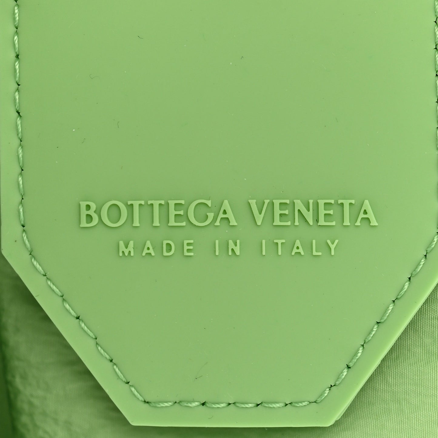 Paper Calfskin Maxi Intreccio Extra Mini Cassette Crossbody Bag Pistachio