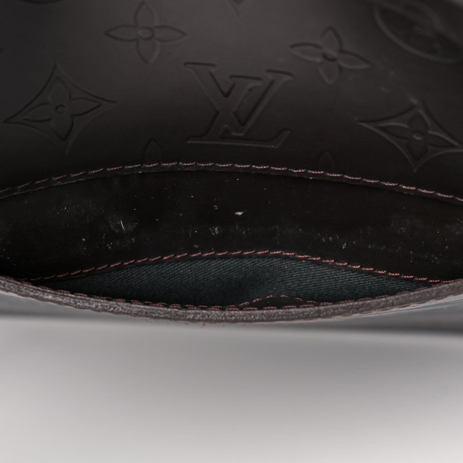 Louis Vuitton Monogram Glace Bobby Cafe 12 of 12