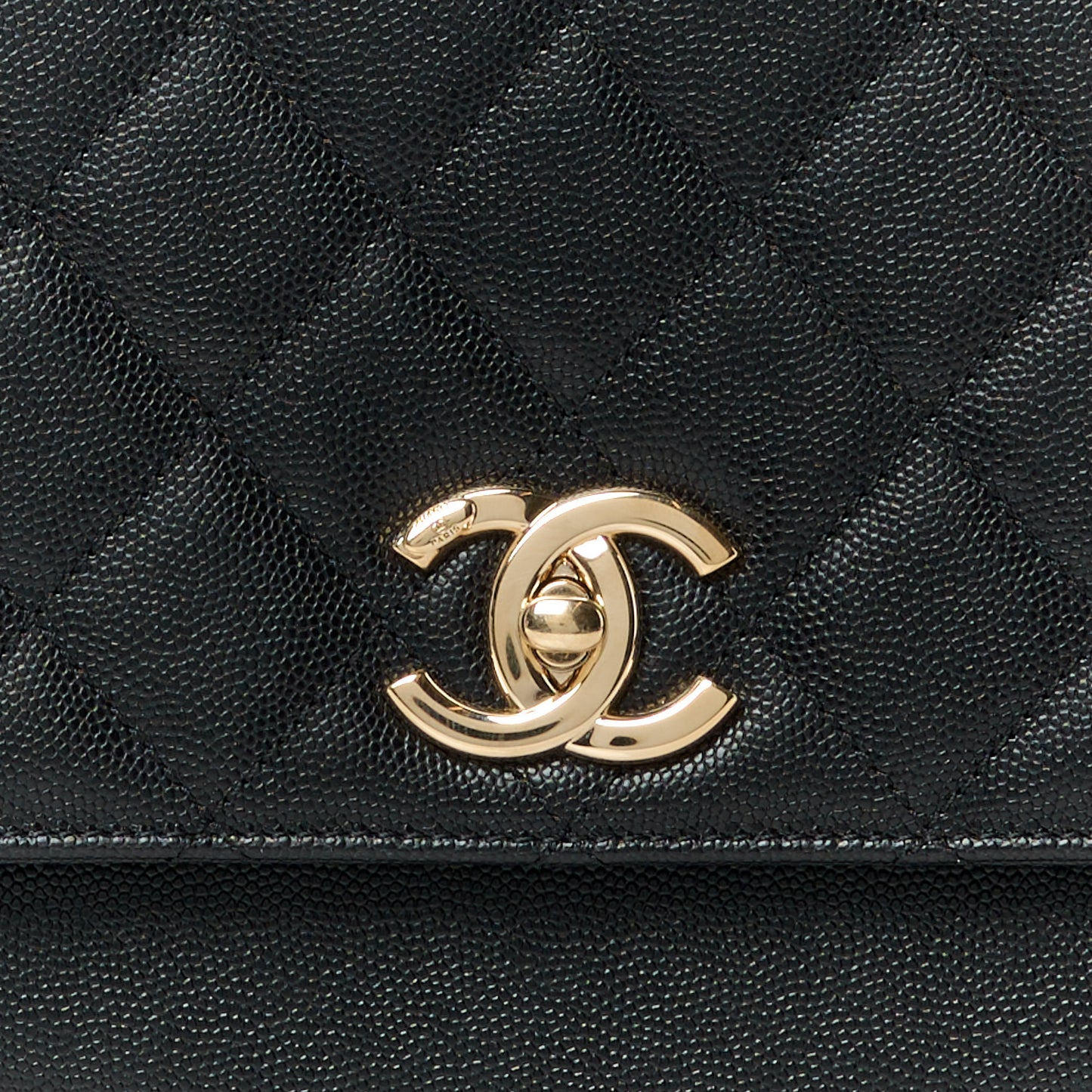 Caviar Quilted Large Business Affinity Flap Black