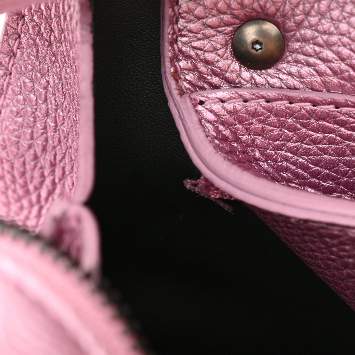 Metallic Grained Calfskin Neo Classic Silver Hardware Mini City Pink